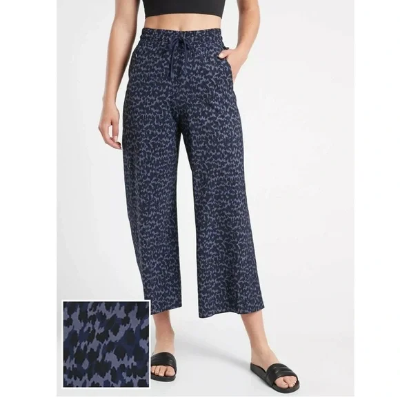 Athleta Avenue Printed Wide Leg Crop Pant, Allure Navy